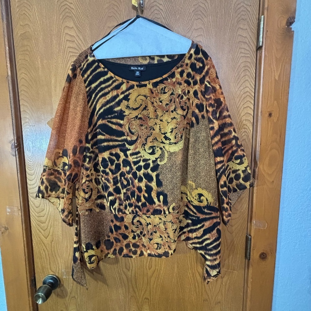 Dana Kay Women's Animal Print Blouse w/ tank - Black and Gold
